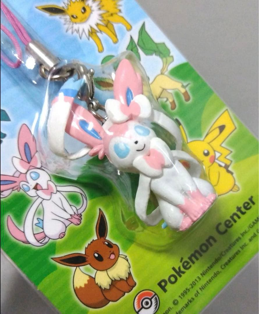 ポケモン　ストラップ　フィギュア　ニンフィア　202512111320