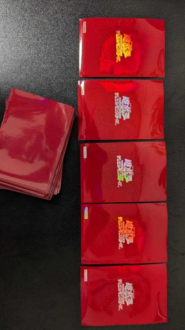 極美品・屋内保管 遊戯王 GX オシリスレッド 初期 スリーブ