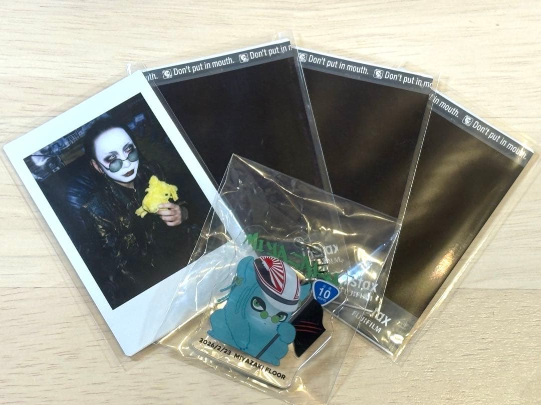 キズ 当日チェキ 来夢 きょうのすけ reiki ユエ V系 バンド - メルカリ