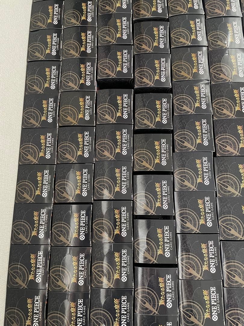 新たなる皇帝　30BOX 未開封 ワンピース 新たなる皇帝 BOX 買取価格変更しました！」 | お宝買道楽