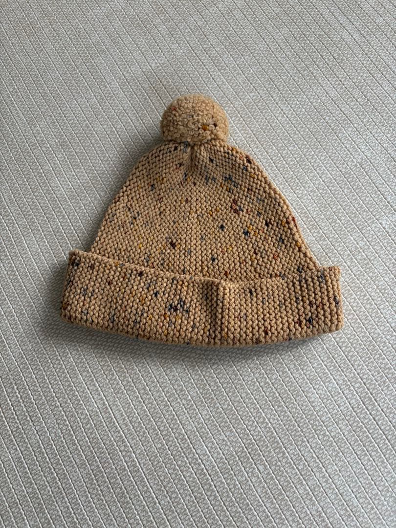 Misha & Puff ベージュニット帽 12-24m