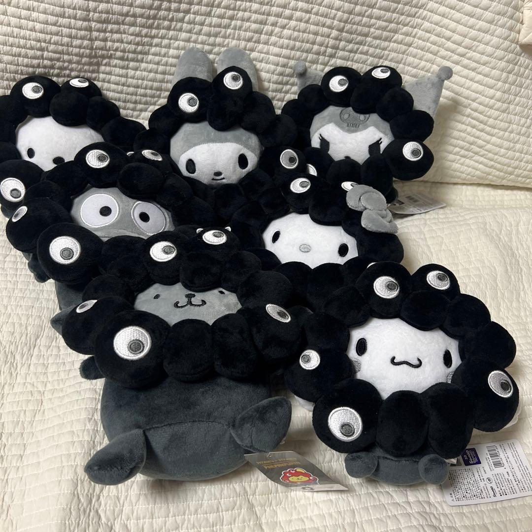 サンリオ ミャクミャクなりきりぬいぐるみ（M）黒 全種 コンプリート