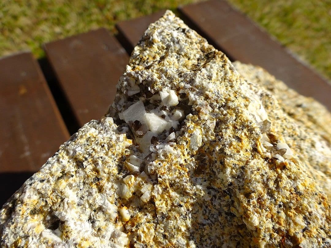 免活に!!蛭川ペグマタイト(51)21317g