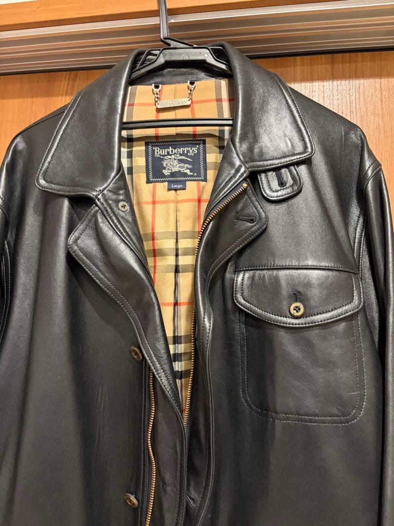 Burberry レザージャケット