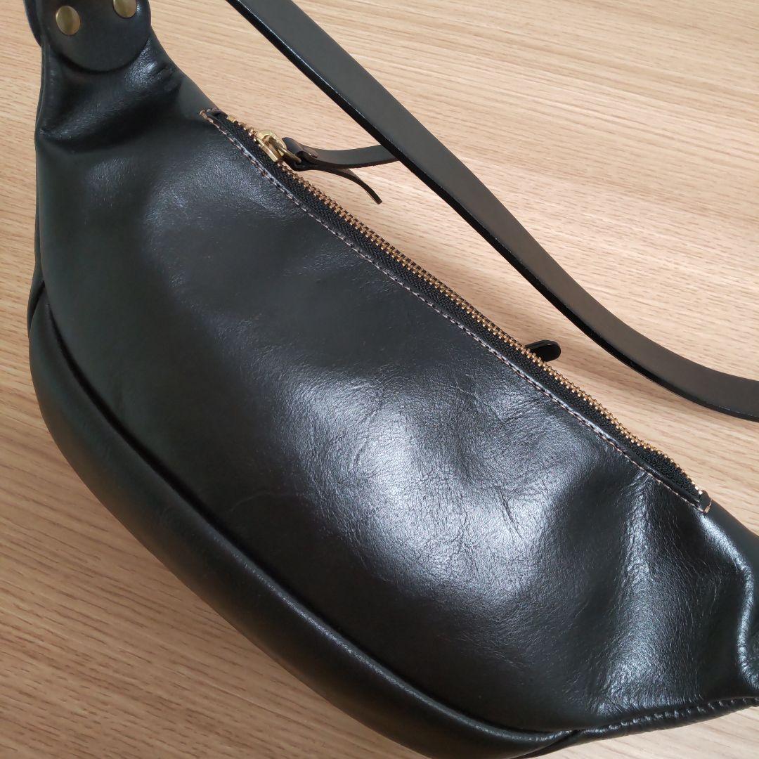 未使用新品 三京商会 HALEINE 牛革 上質ボディバッグ - メルカリ