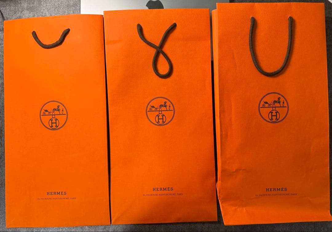 HERMES オレンジ紙袋 3つセット - メルカリ