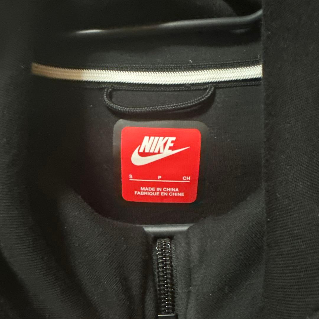 NIKEテックフリース黒sサイズ上のみ - メルカリ