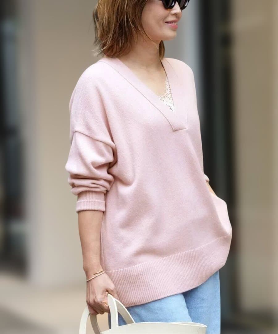 ⭐︎ドゥーズィエムクラス⭐︎OLBIA Vネックプルオーバー