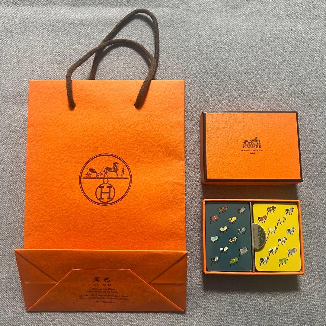 HERMES エルメス トランプ 馬柄 箱・袋付き - メルカリ
