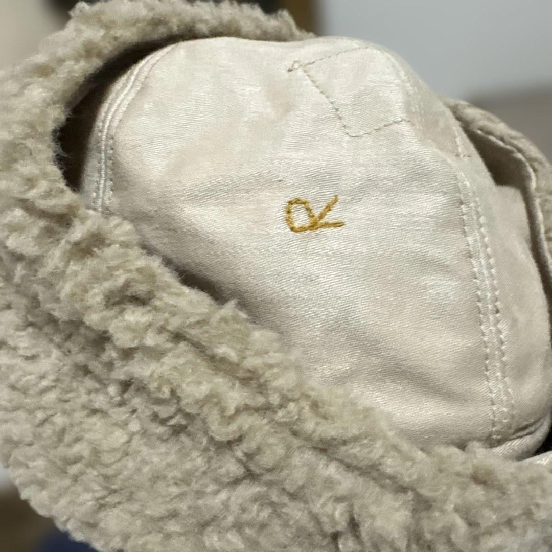 45R サテン×ボアのボンバーハット ベージュ 耳あて付き