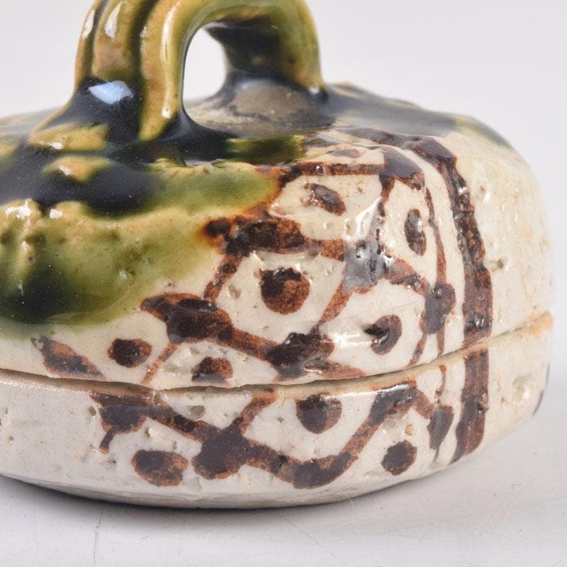 茶道具 織部焼 山口錠鉄作 香合 時代箱 V 8373 - メルカリ