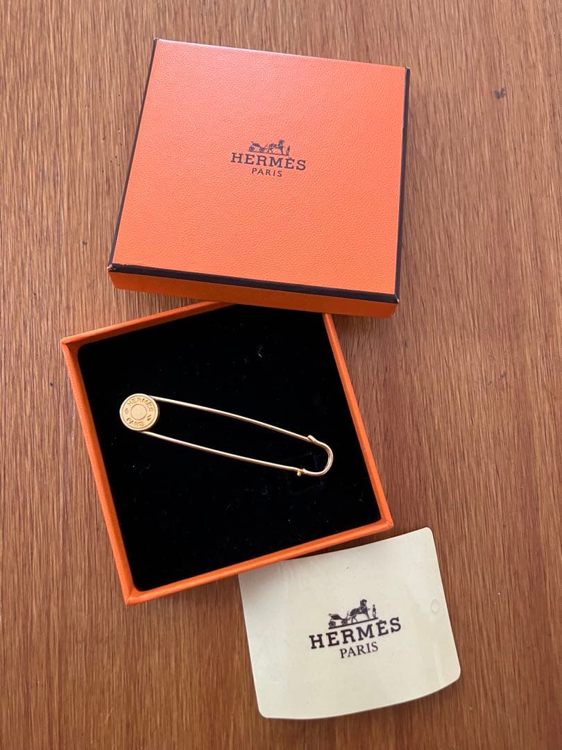 HERMES エルメス セリエ ピンブローチ ゴールドカラー 未使用保管品