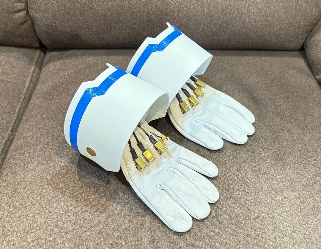 コスプレ用 デクのグローブ / 僕のヒーローアカデミア【最終値下げ】 TVアニメ『僕のヒーローアカデミア』より 「デクのグローブ」が