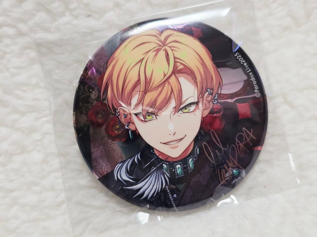 パラライ 燕東夏 6周年 缶バッジ - メルカリ