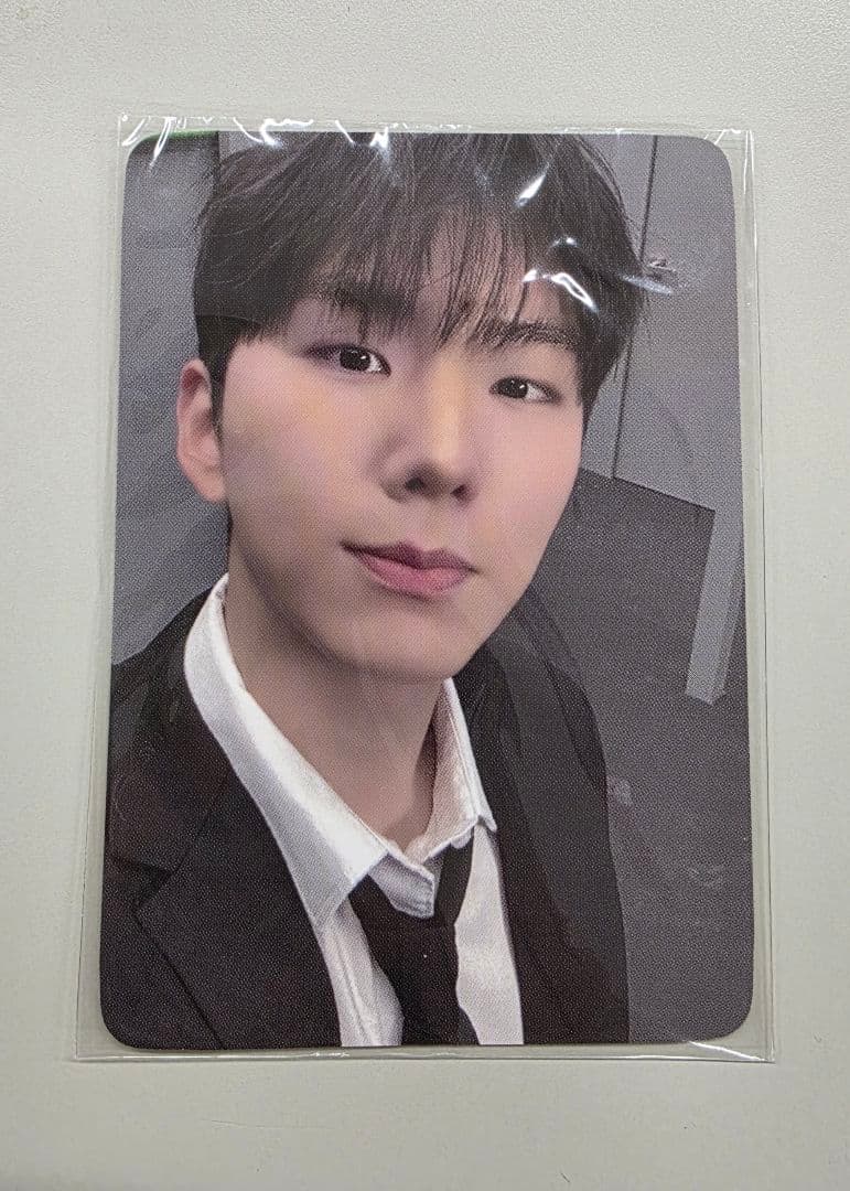 MONSTA X キヒョン CONNECTX PHOTO POUCHSETトレカ - メルカリ