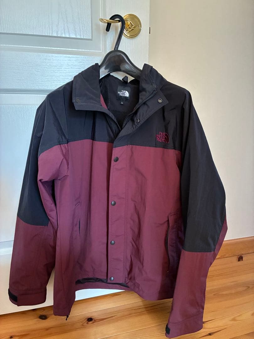 ノースフェイス　ハイドレナウィンドジャケット　NP72131