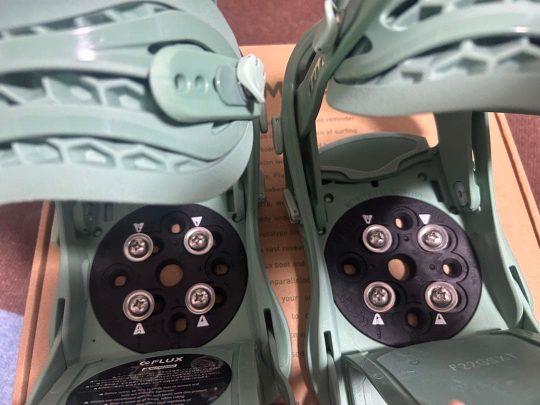 ち*い様 FLUX F22GSXT ビンディング XS ミントグリーン GS - メルカリ