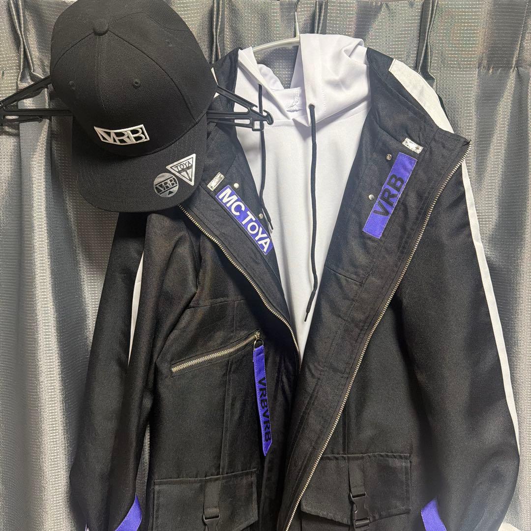 剣持刀也 ラッパー衣装 コスプレ ⚔️ 絶対に飴くれない アキコスの思い出写真！またラッパーもちさん