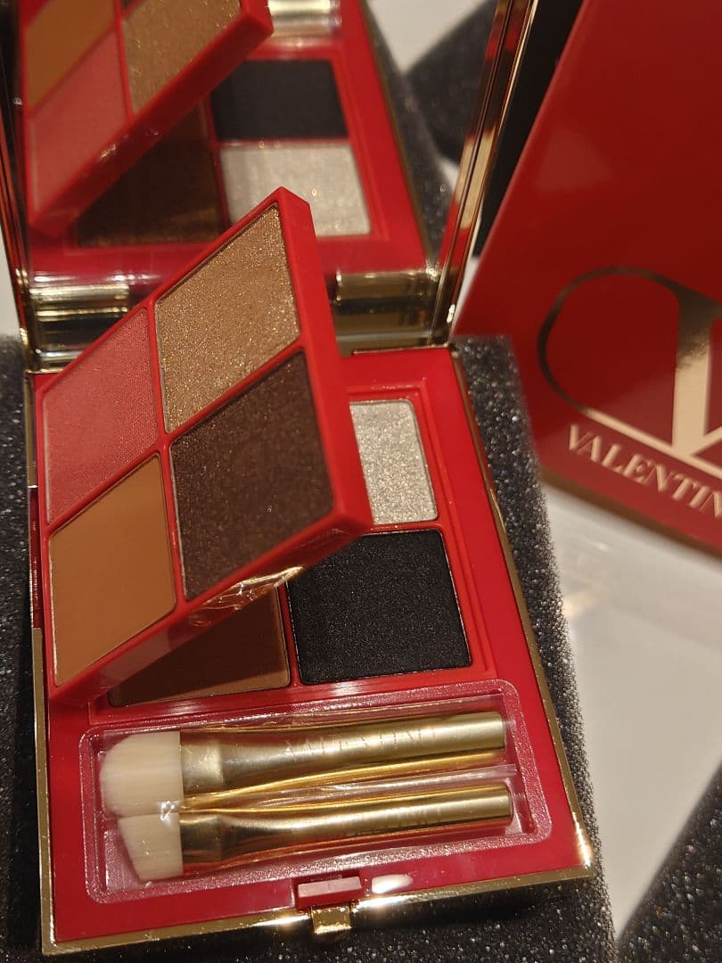 VALENTINO COLOR-FLIP 01 アイシャドウパレット