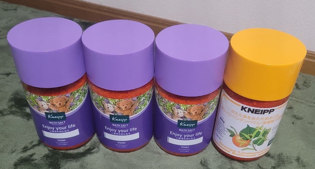 【新品未使用】クナイプ バスソルト スミレ オレンジ