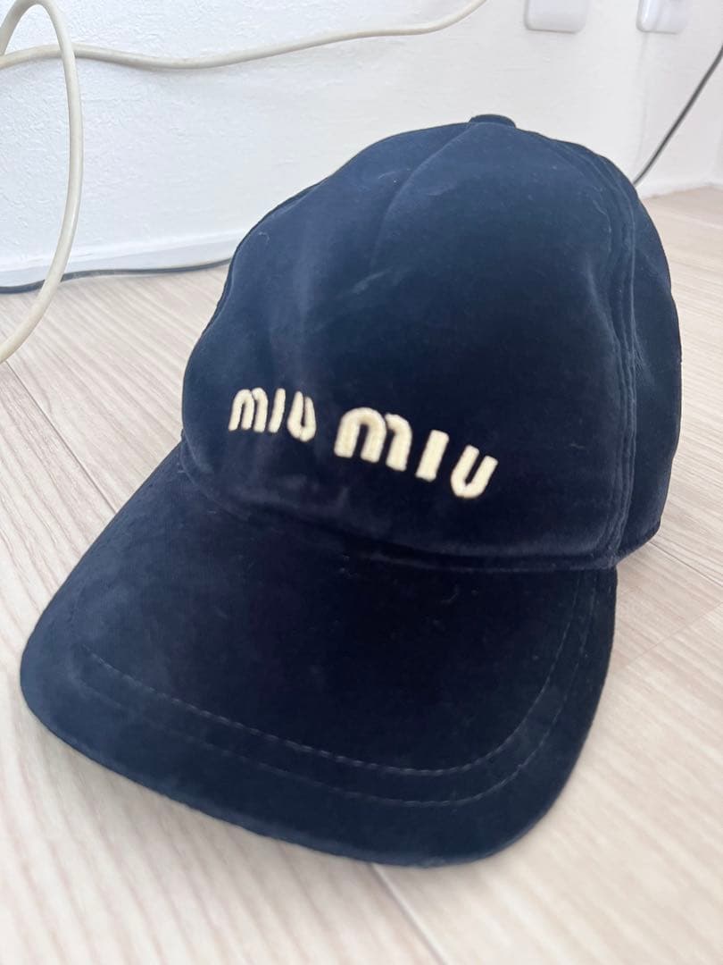 値下げしました miumiu ベロアキャップ❤︎