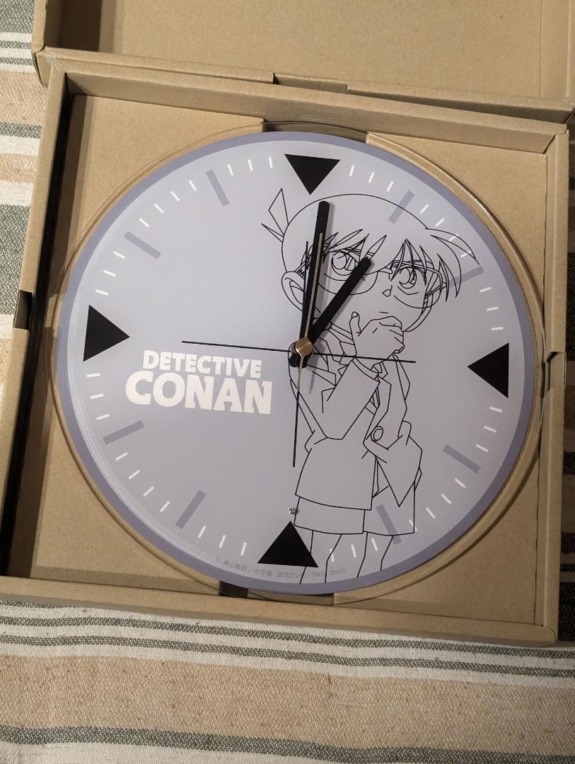 名探偵コナン アクリル時計　クロック 麻酔銃型デザイン 江戸川コナン　フィギュア