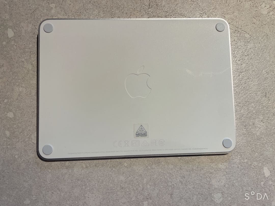 美品　Apple Magic Trackpad2 2022年製造