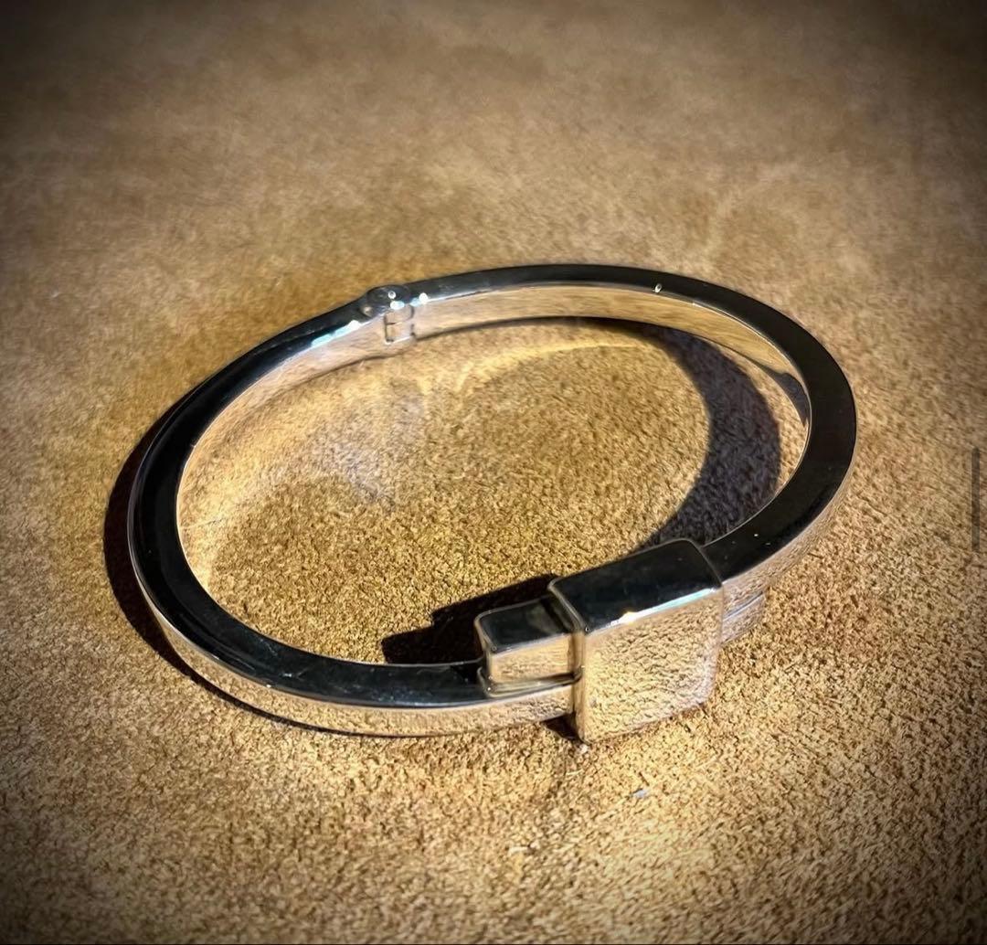 GUCCI シルバーバングル