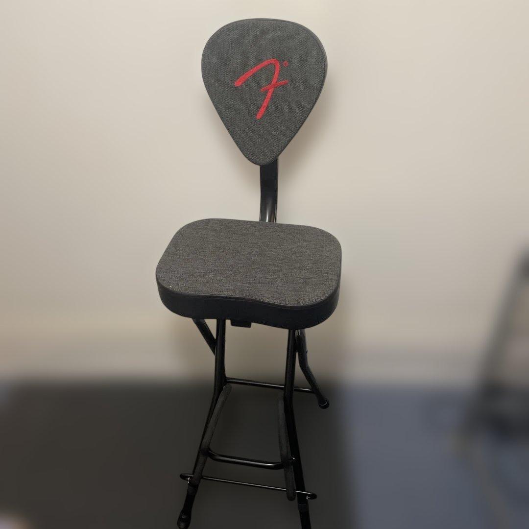 フェンダー椅子