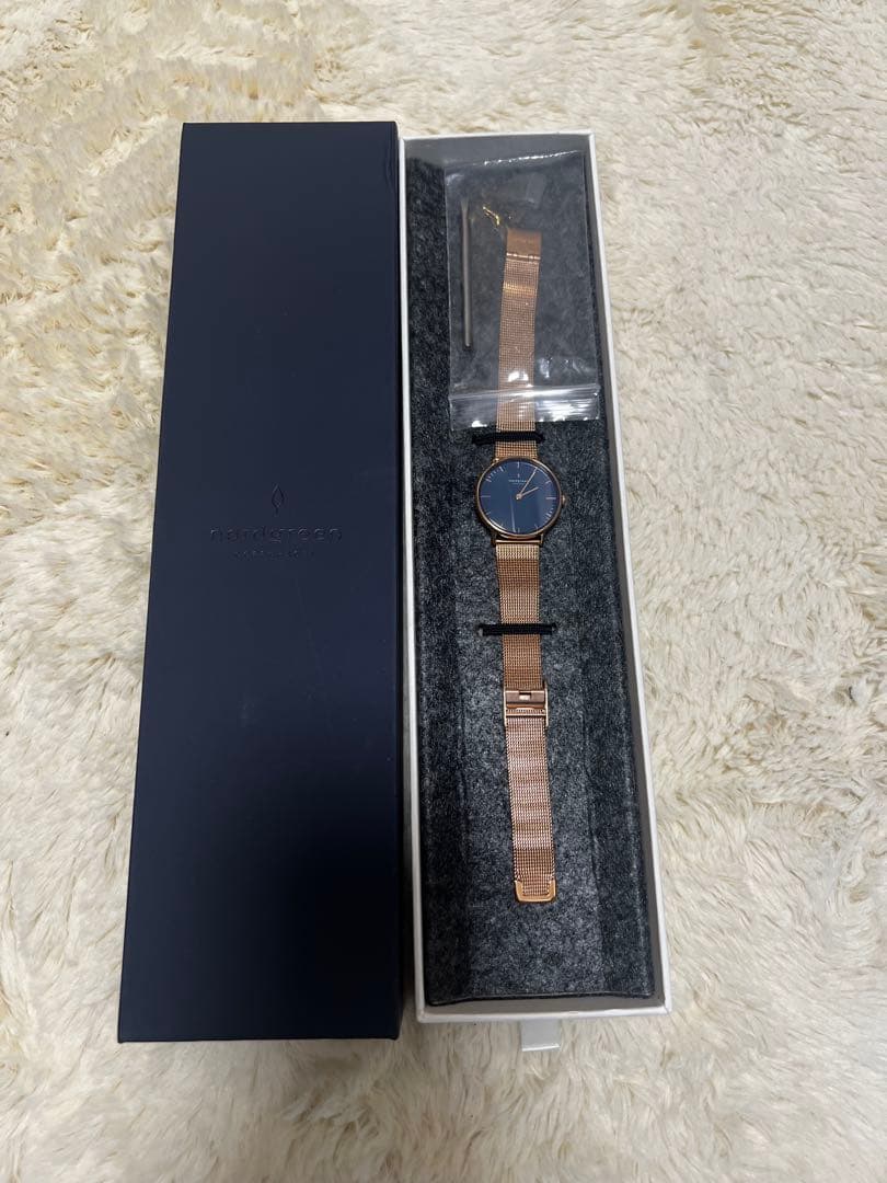 新品未使用nordgreen 腕時計 ゴールド レディース 28mm