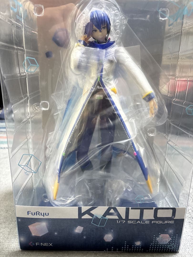 KAITO 1/7スケールフィギュア