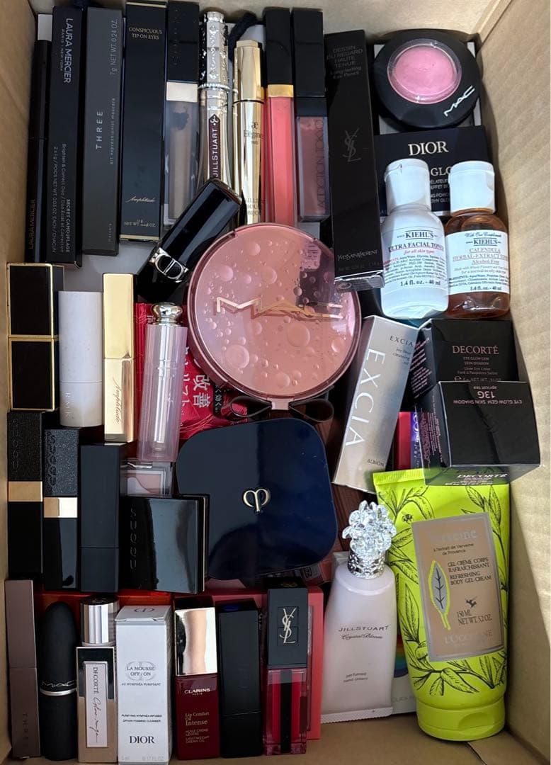 プチプラ　デパコス　大量　まとめ売り　断捨離