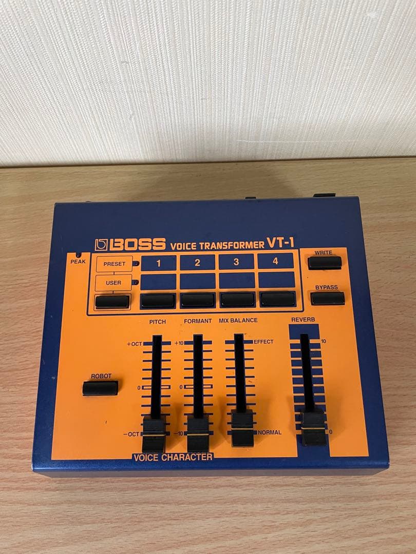 Boss VT-1 ボイストランスフォーマー