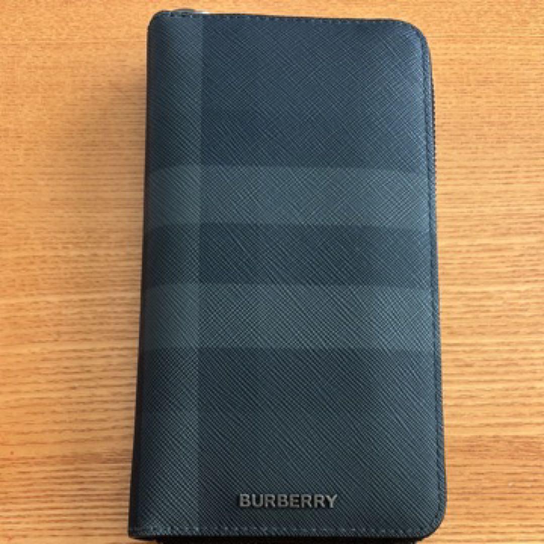 小物 Burberry Check Zip Wallet \