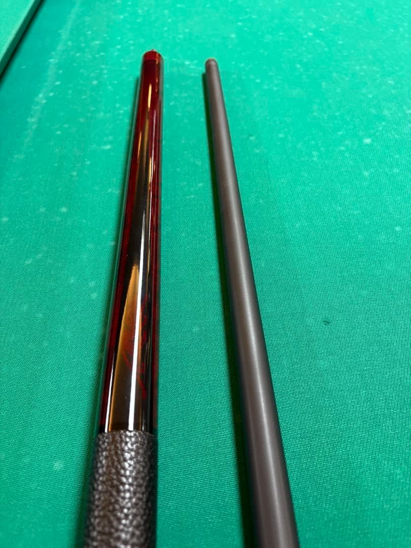 ビリヤードキューエクステンション付き　ユニロックジョイント「プレデターではない」