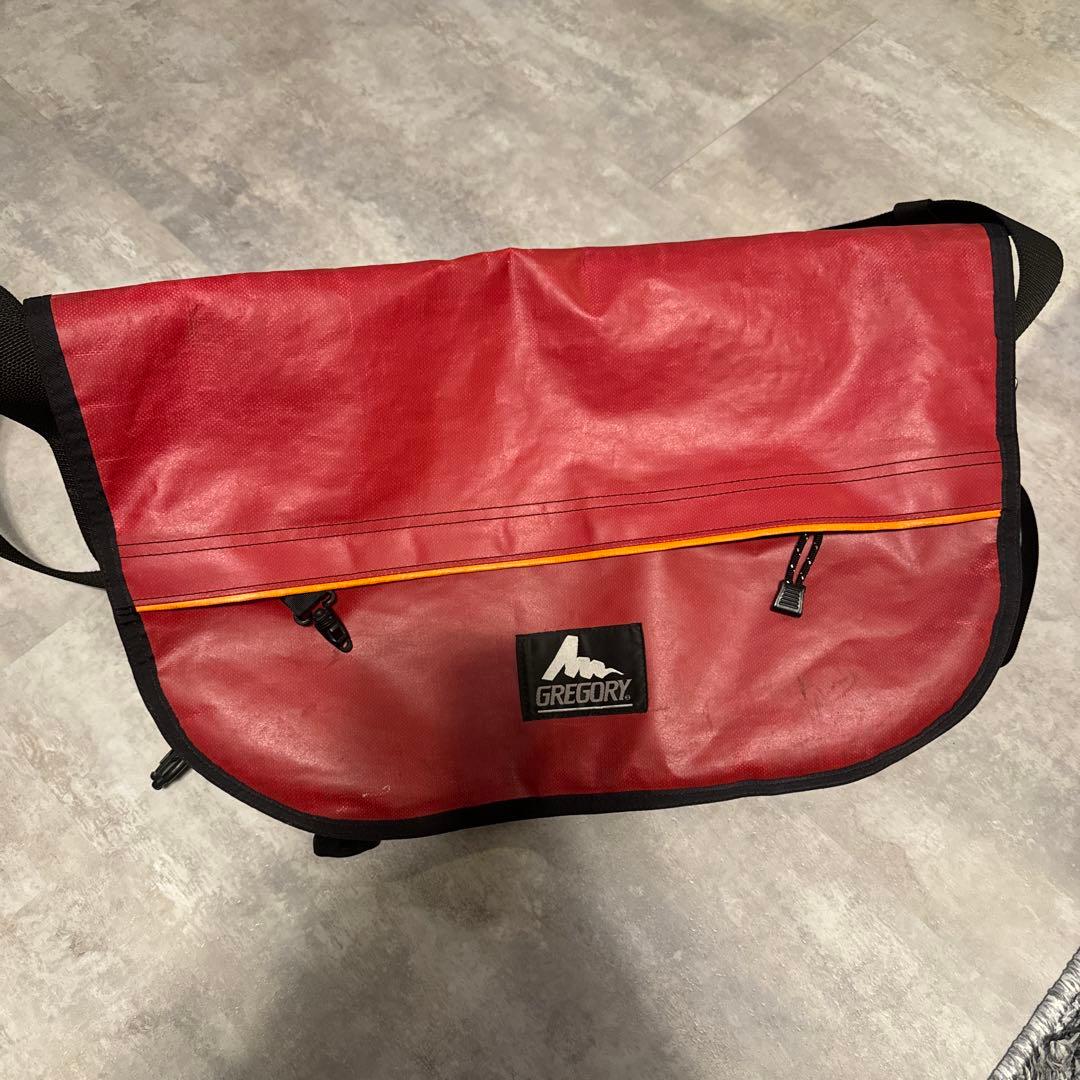 グレゴリー GREGORY メッセンジャー バッグ アメリカ製 旧ロゴ レッド
