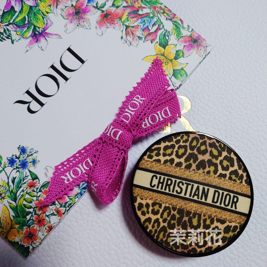 ディオールスキン フォーエヴァー クッション ミッツァ エディション　00グロウ