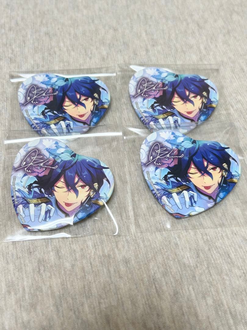 朔間零 缶バッジ キャラクターグッズ - メルカリ