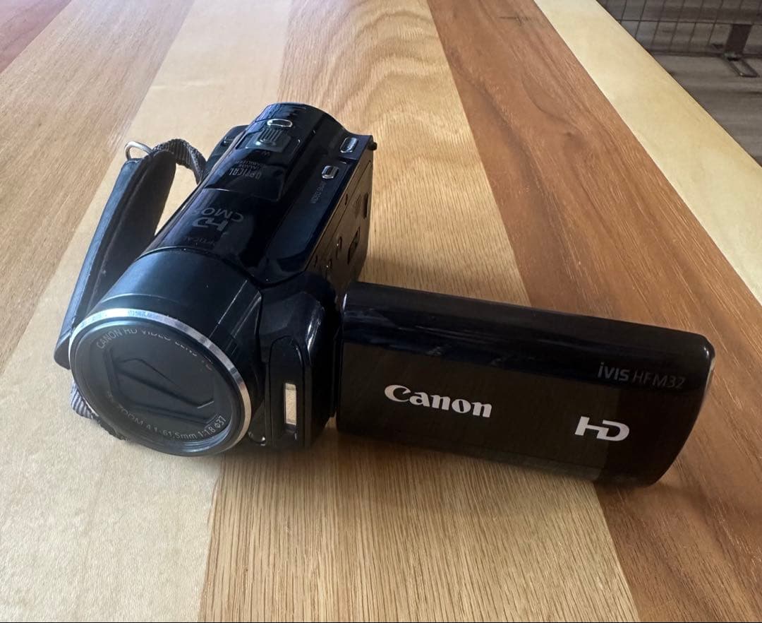 Canon IVIS HF M32ビデオカメラ本体