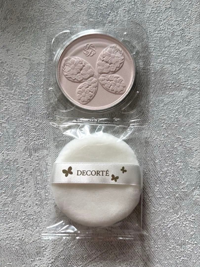 コスメデコルテ ワンダース コレクション フェイスパウダーXV 2025年