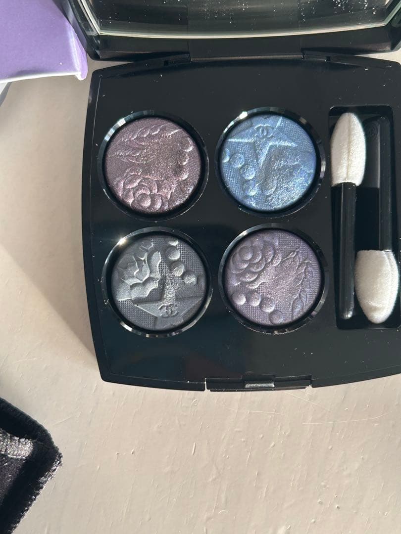 【CHANEL】 特別限定品 2025ホリデー レキャトルオンブル 397