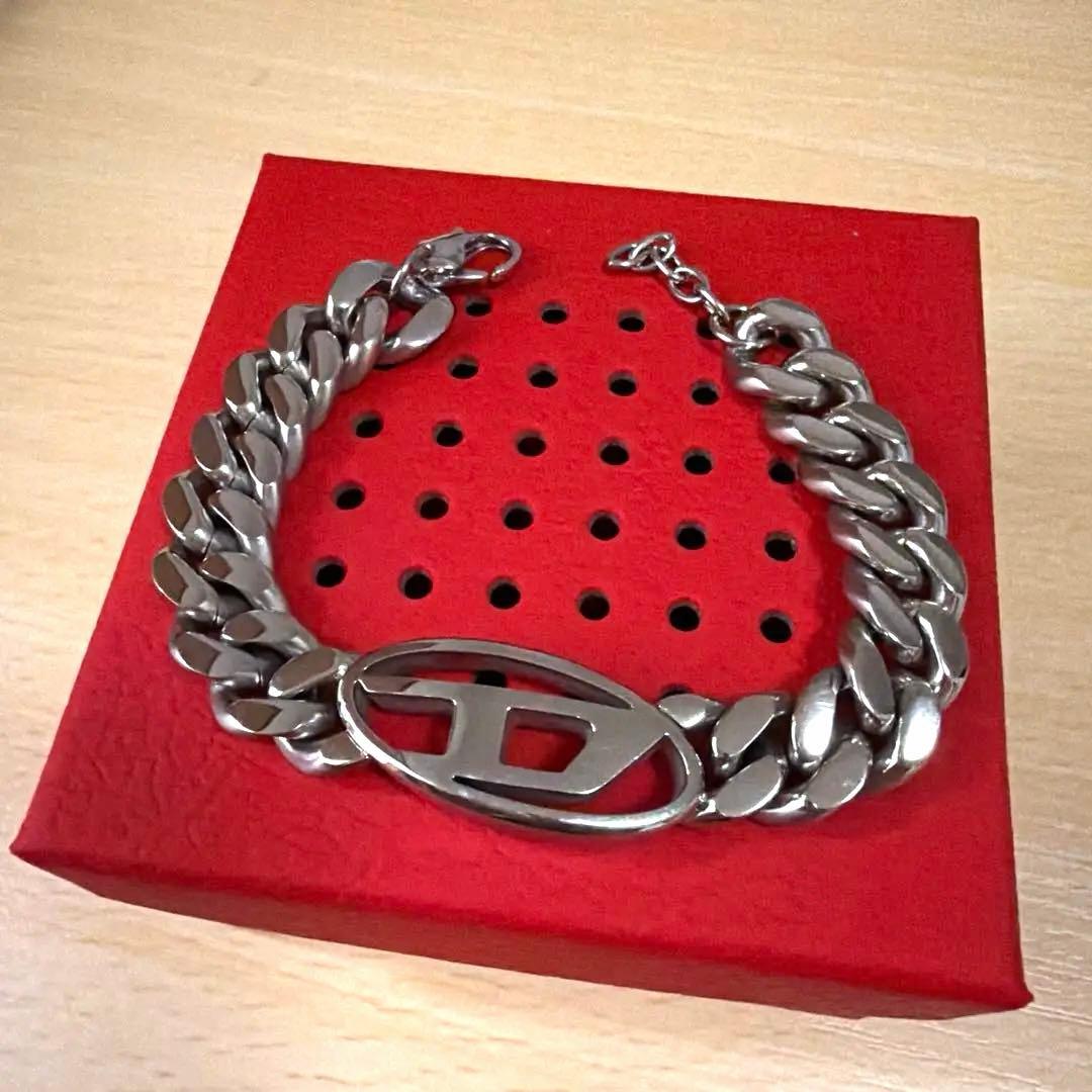 DIESEL シルバー ブレスレット Dx1432