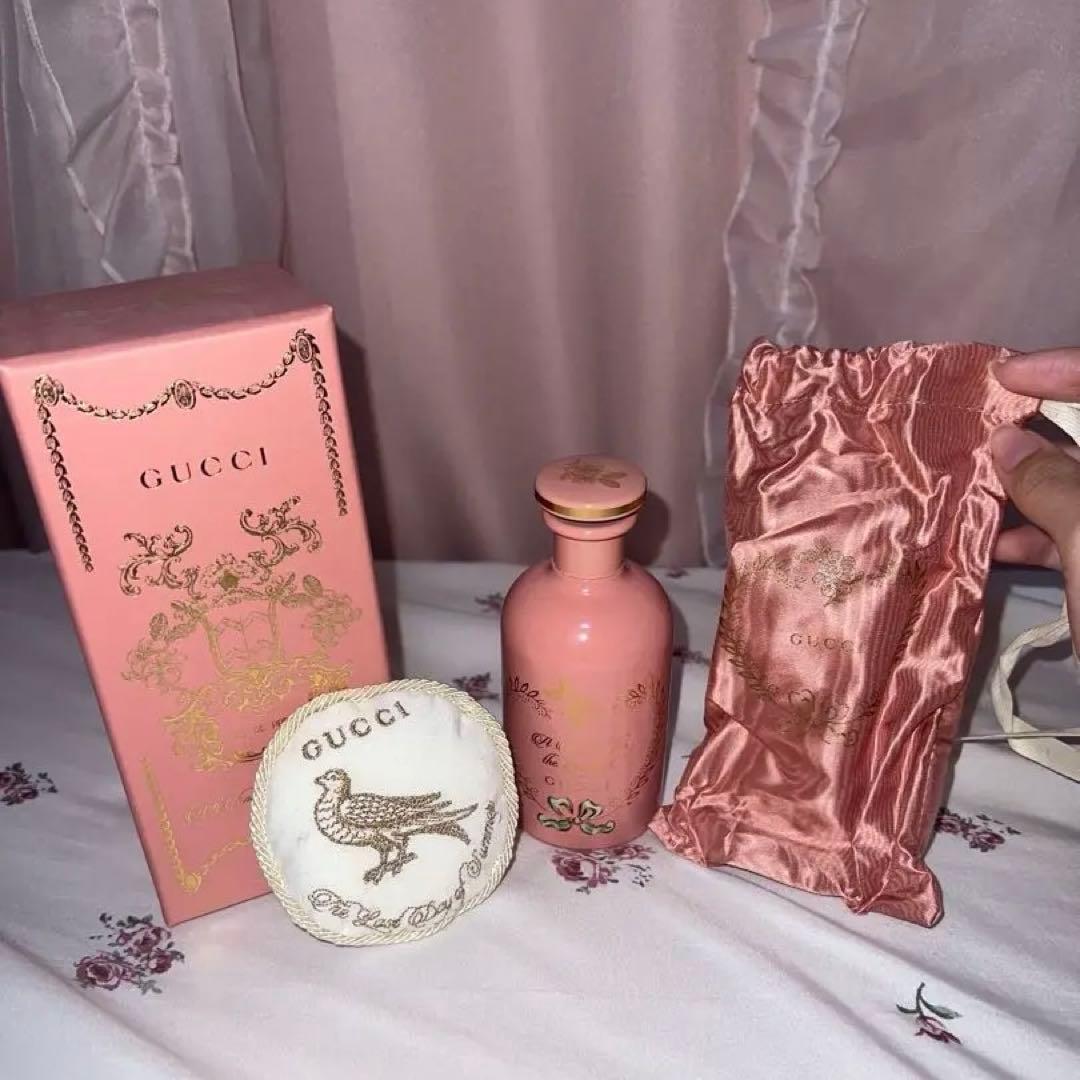 GUCCI ア チャント フォー ザニンフ 100mL 香水