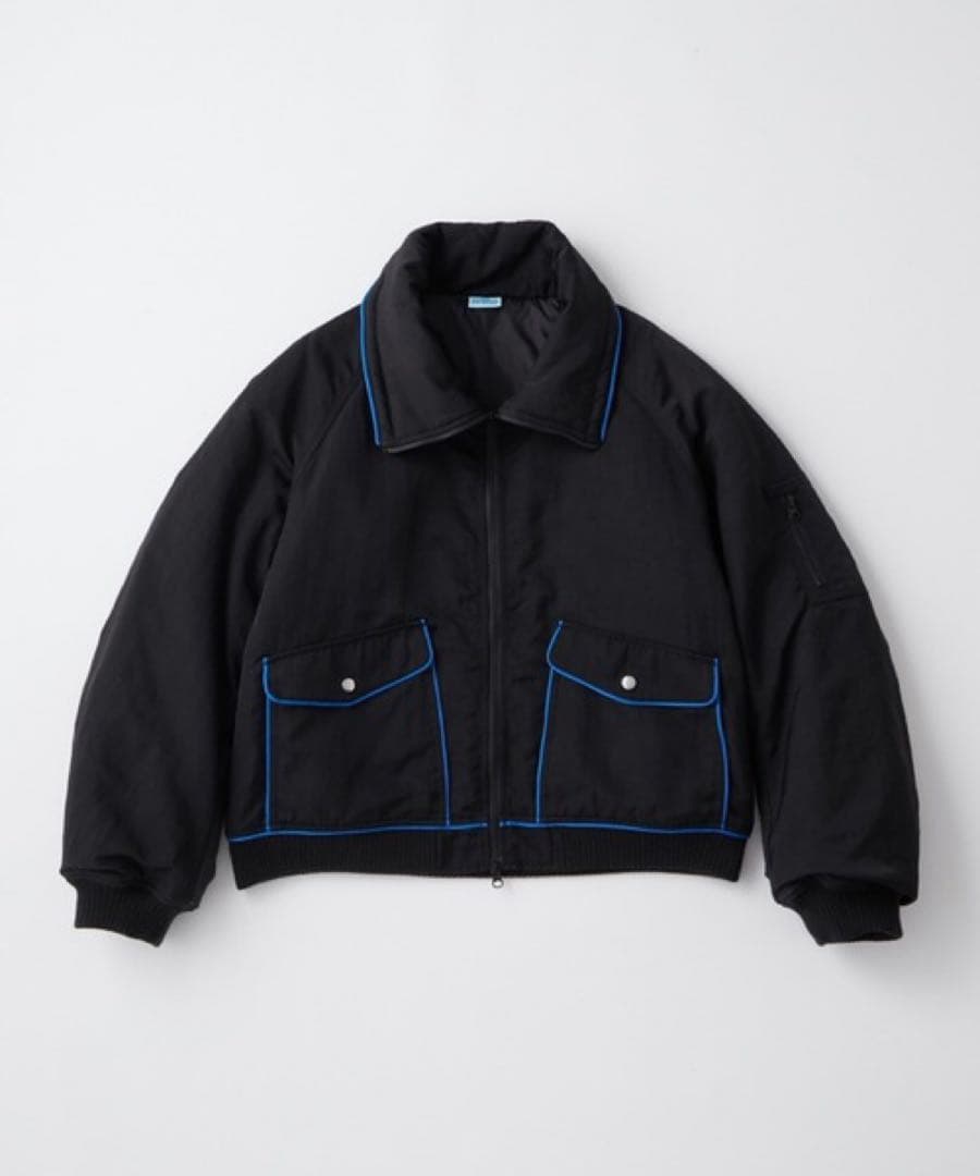 a2oパイピングバギーブルゾン　Mサイズ あおば