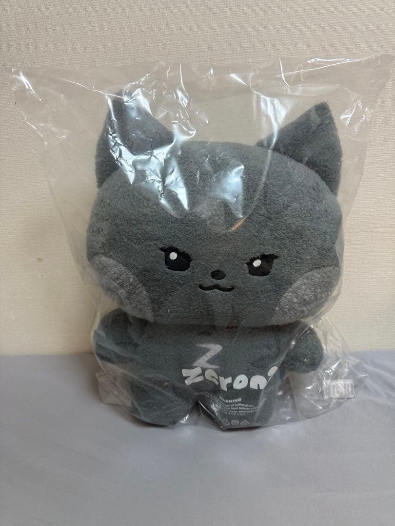 Zeroni フラットぬいぐるみ　ウンニニ zeroni ウンニニ フラットぬいぐるみ - メルカリ