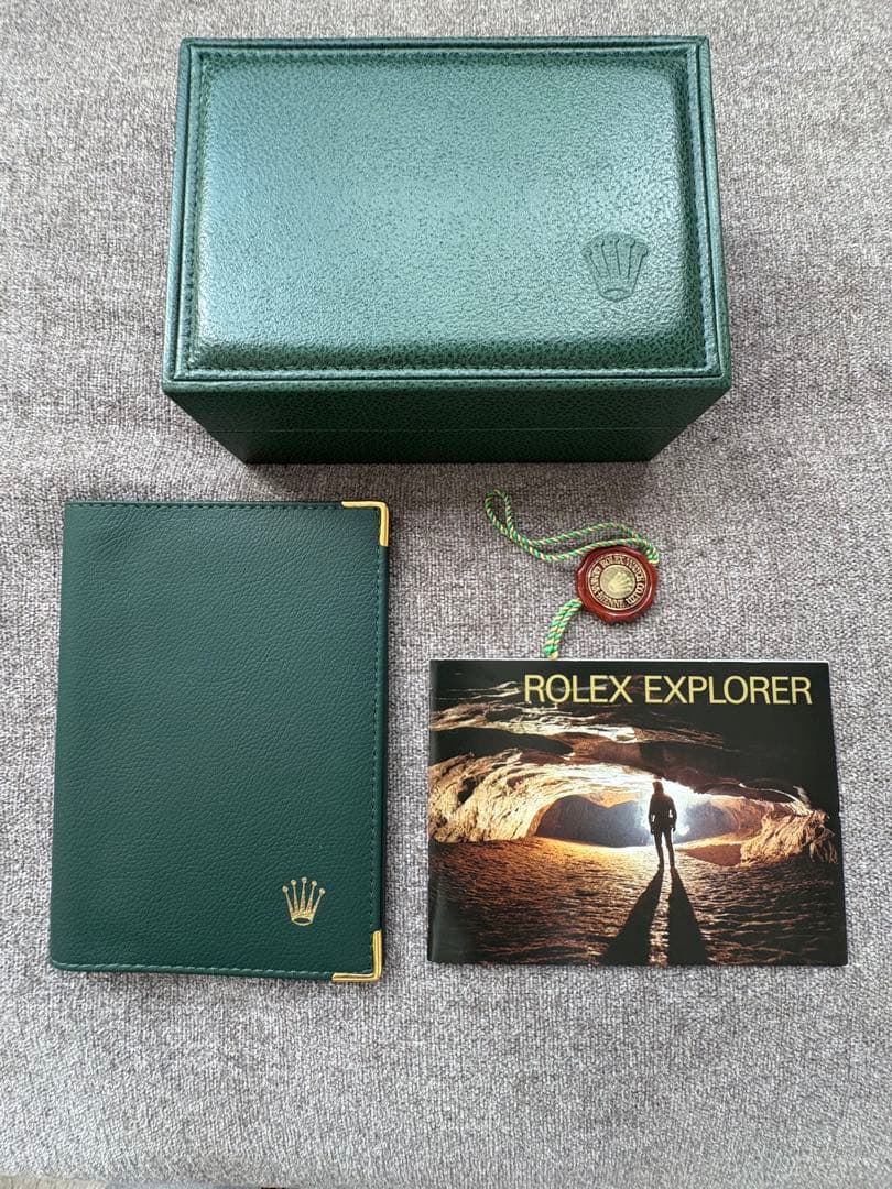 ROLEX EXPLORER 緑色レザー木製ケース Rolex Explorer II Ref. 16570 - 'Chicchi Di Mais' - Box & Papers