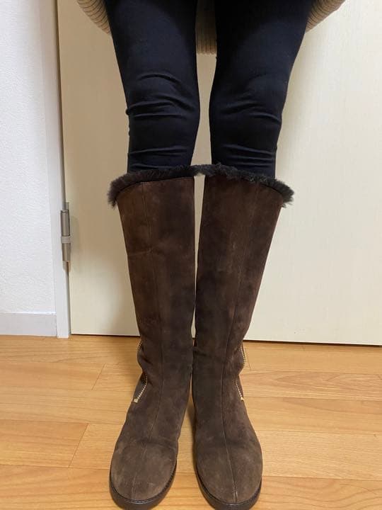 ジミーチュウブーツ