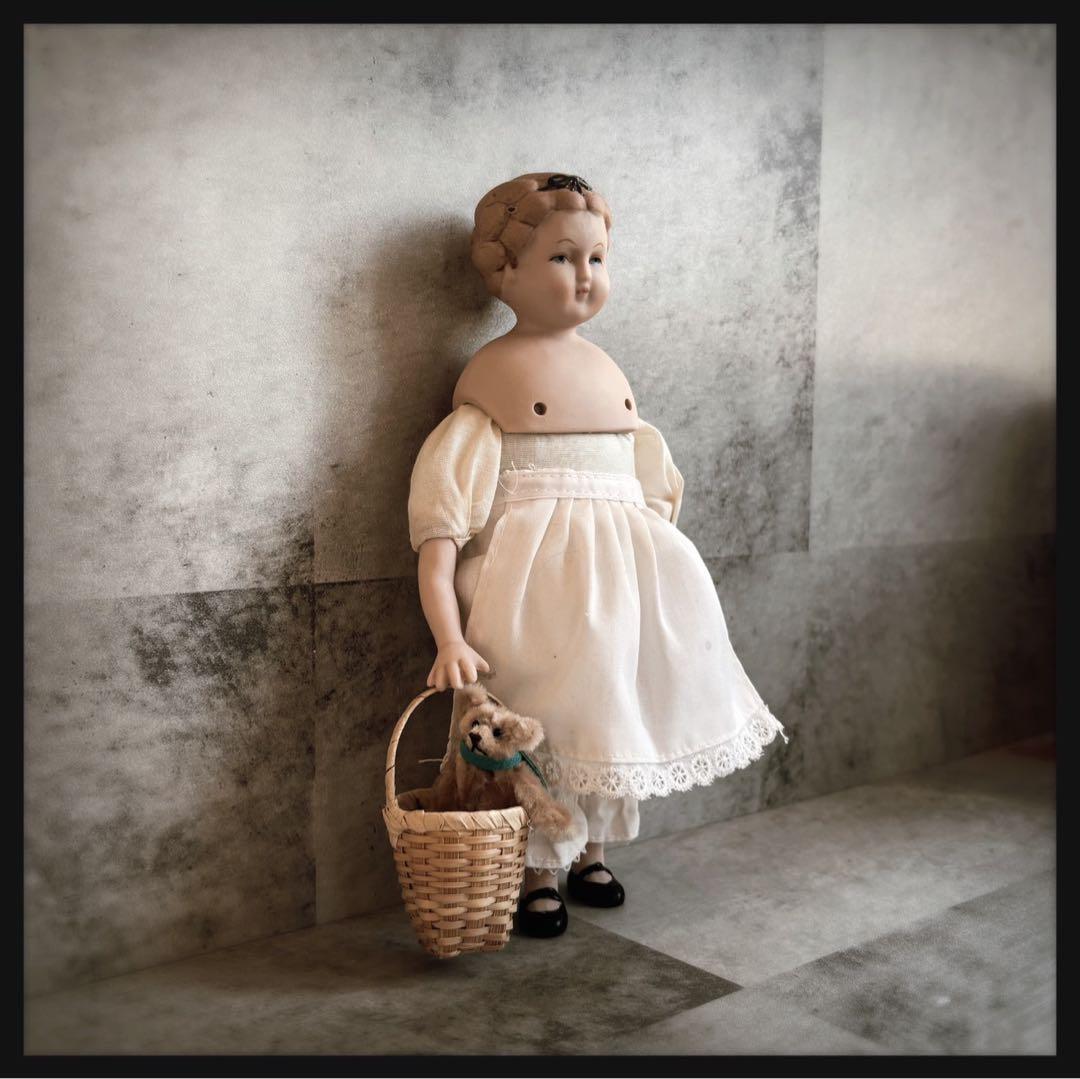 レアヴィンテージ 黒いリボンの女の子　ビスクドール