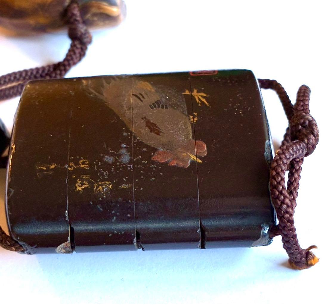 時代鷄蒔絵印籠 在銘