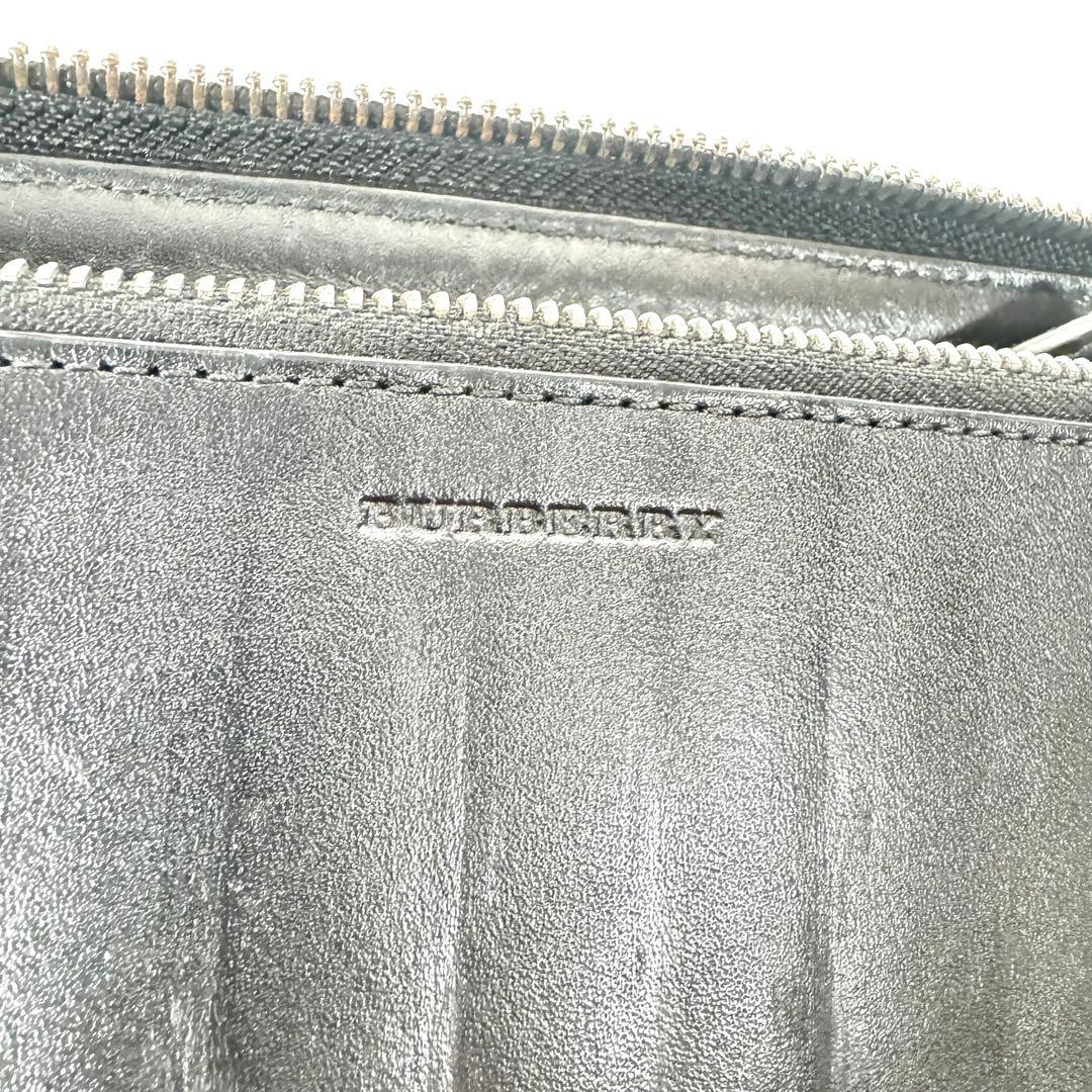 バーバリー ラウンドファスナー 長財布 オーガナイザー グラフティ 黒